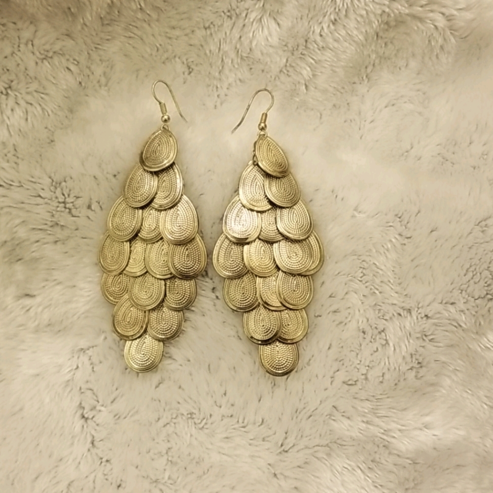 3" Chandelier gold dangling earrings